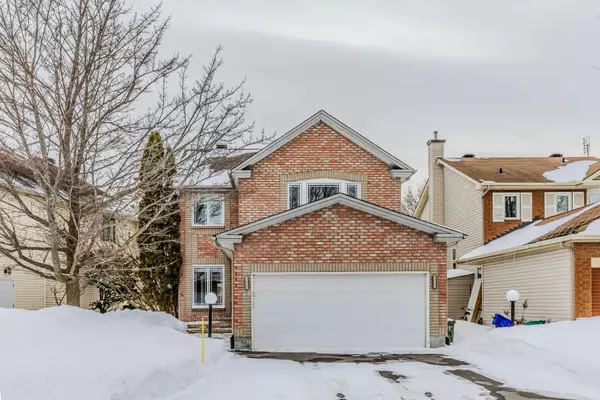 28 Avonhurst AVE W, Barrhaven, ON K2J 4L2