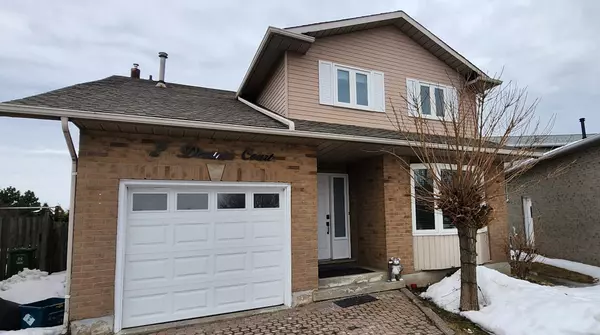 2 Desantis CT, Hamilton, ON L8W 3A9