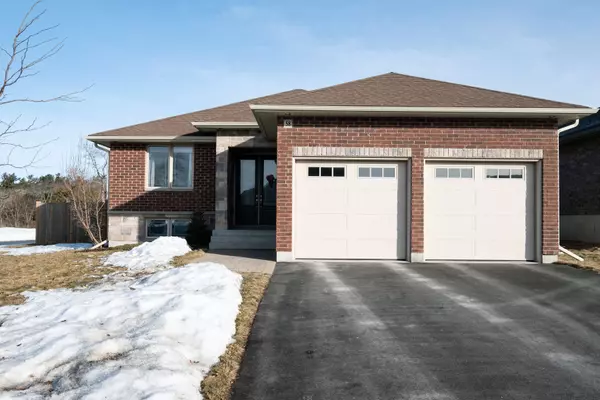 58 McIntosh CRES, Quinte West, ON K8V 0G1