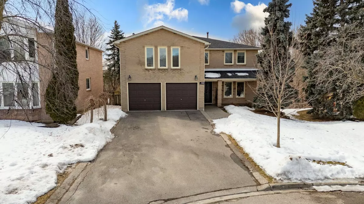 Mississauga, ON L5M 3P1,5168 Hidden Valley CT