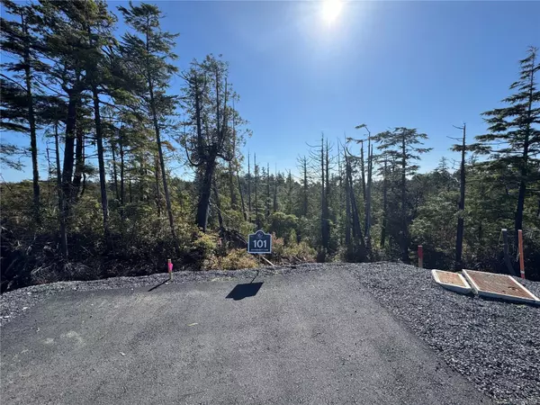 Lot 101 Sitka Cres, Ucluelet, BC V0R 3A0