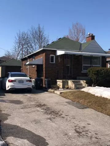 36 Manderley DR, Toronto E06, ON M1N 3E7