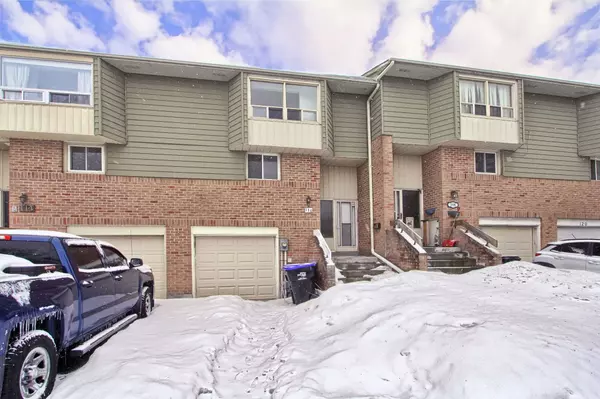 116 Deer Run CRES #30, Bradford West Gwillimbury, ON L3Z 1N2