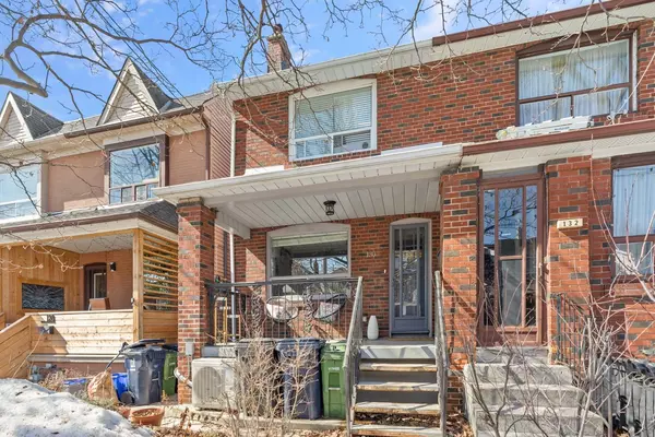 130 Harvie AVE, Toronto W03, ON M6E 4K3