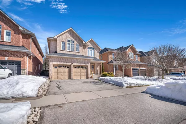 Oakville, ON L6M 4C9,2255 Foxfield RD