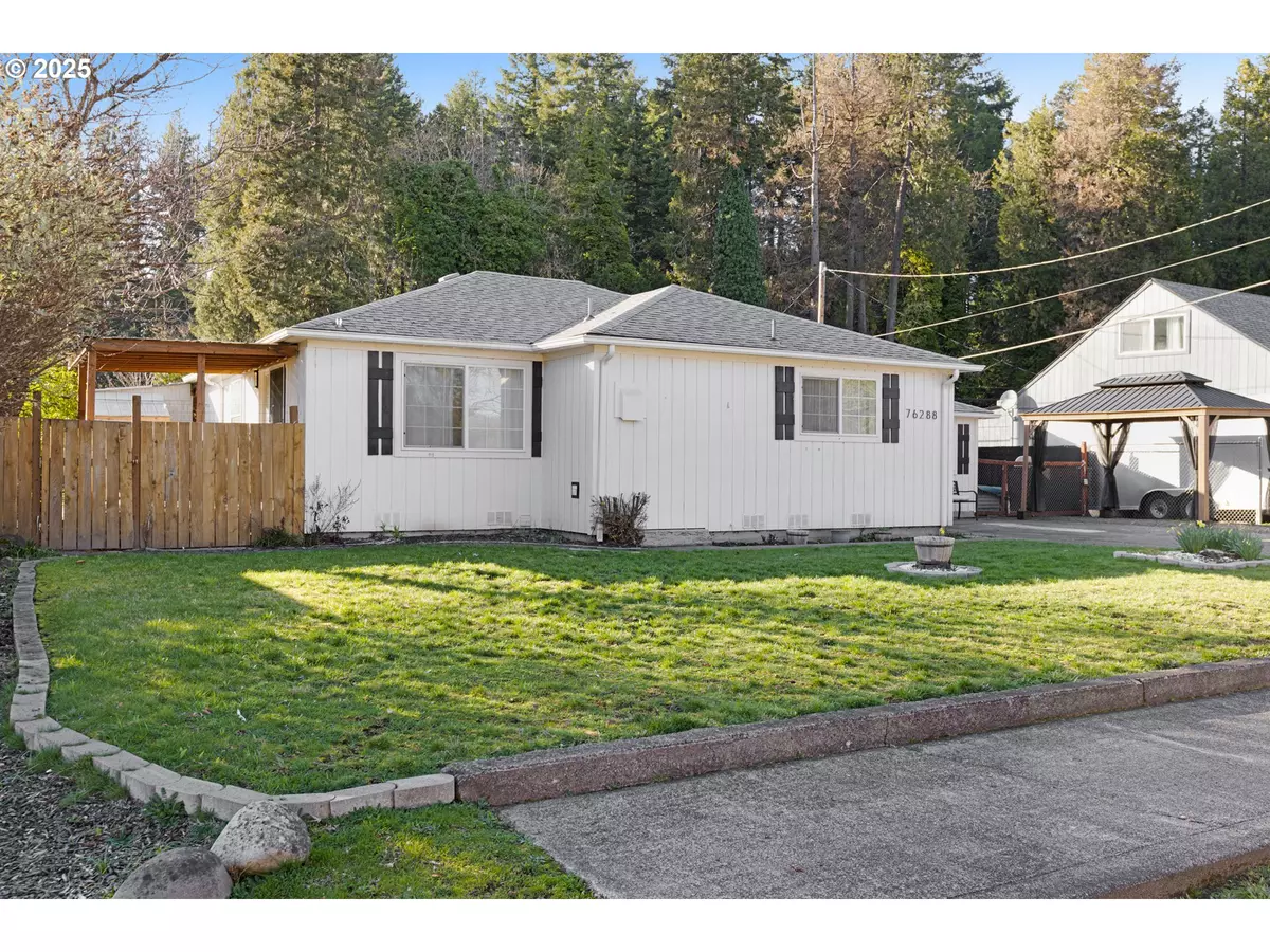 Oakridge, OR 97463,76288 JASPER DR