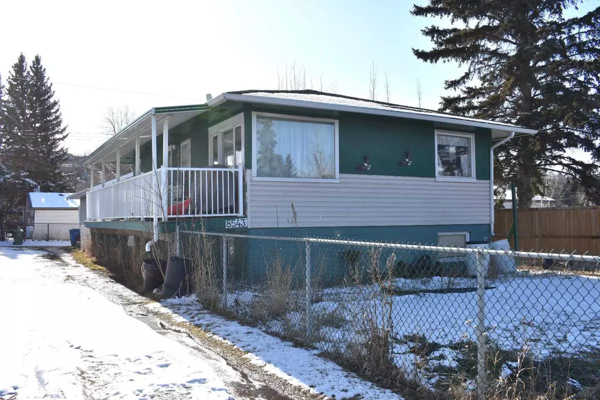 Calgary, AB T3B 0H8,8543 Bowness RD Northwest