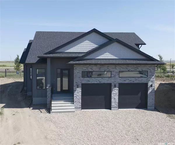 Saskatoon, SK S7W 1E5,323 Woolf BAY