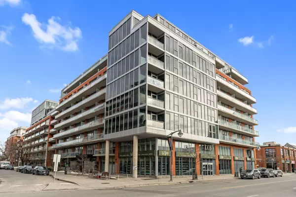 Ottawa Centre, ON K2P 1A9,360 MCLEOD ST #209