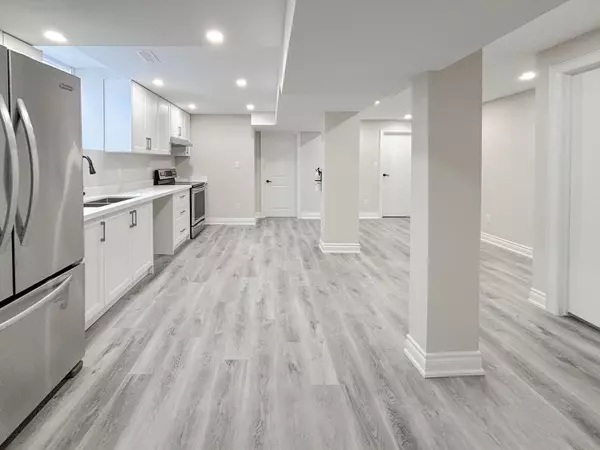 Vaughan, ON L6A 2L5,49 Pine Hollow CRES #Basement