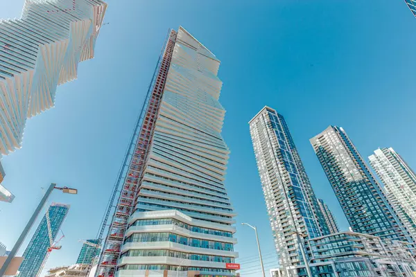 Mississauga, ON L5B 0M3,3900 Confederation Pkwy #305