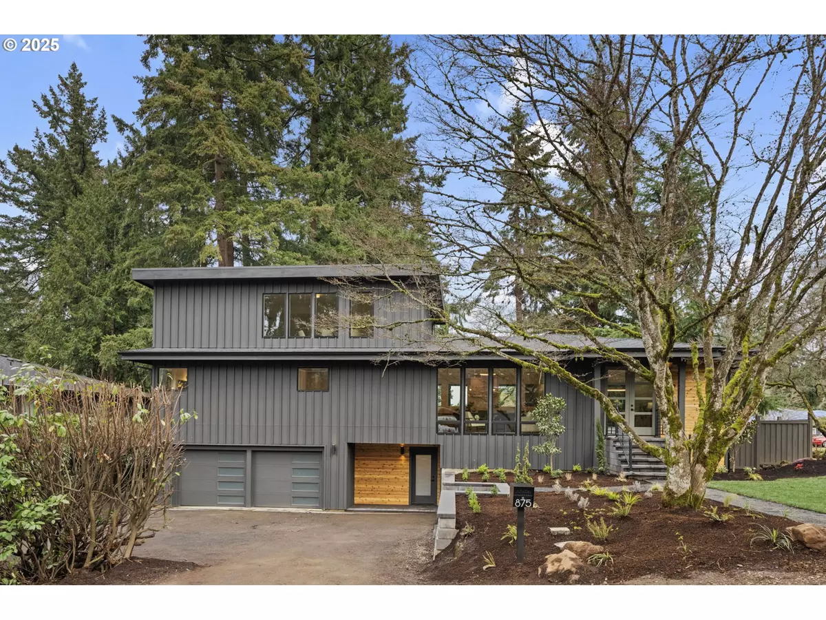 Lake Oswego, OR 97034,875 LEE ST