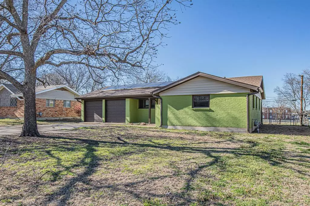 White Settlement, TX 76108,8844 Kate Street