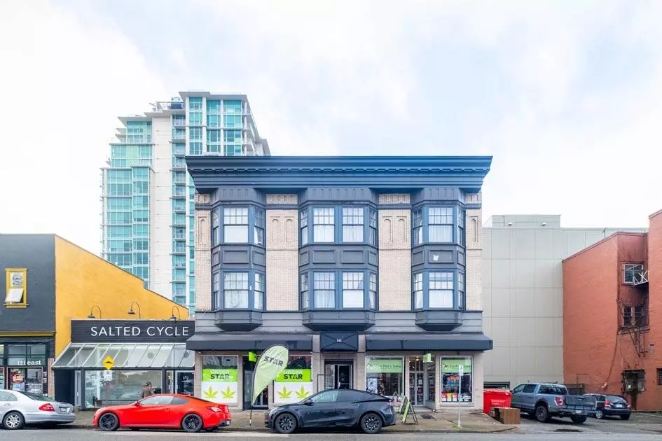 North Vancouver, BC V5M 4N8,115 E 1ST STREET