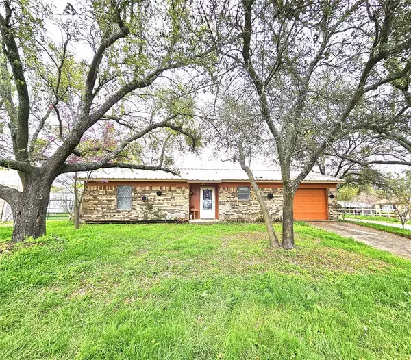 6941 Ireland Drive, Brownwood, TX 76801