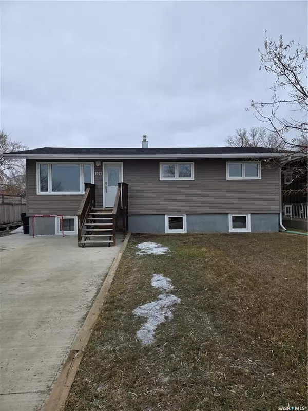 Estevan, SK S4A 0E2,1025 Valley STREET