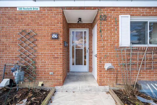 Toronto W08, ON M9C 2N5,580 Renforth DR #52