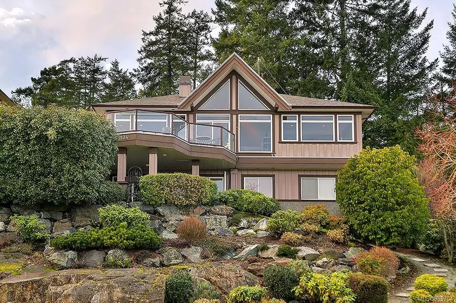 3534 Promenade Cres, Colwood, BC V9C 4L8