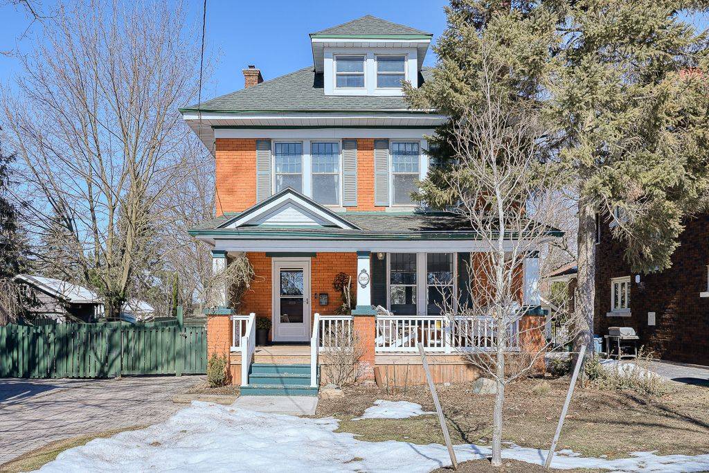 Woodstock, ON N4S 4W8,285 Ingersoll AVE