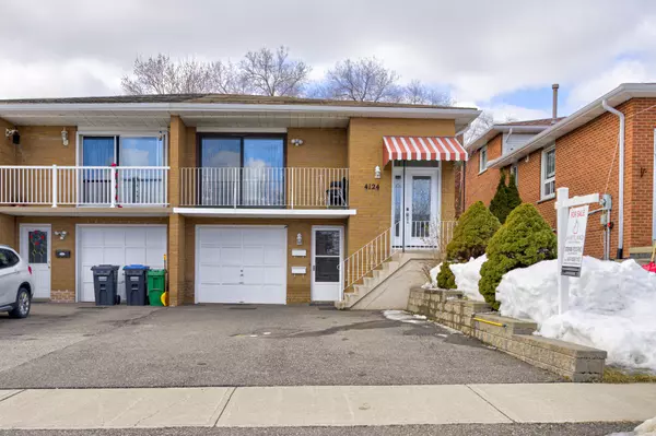 4124 Dursley CRES, Mississauga, ON L4Z 1J7