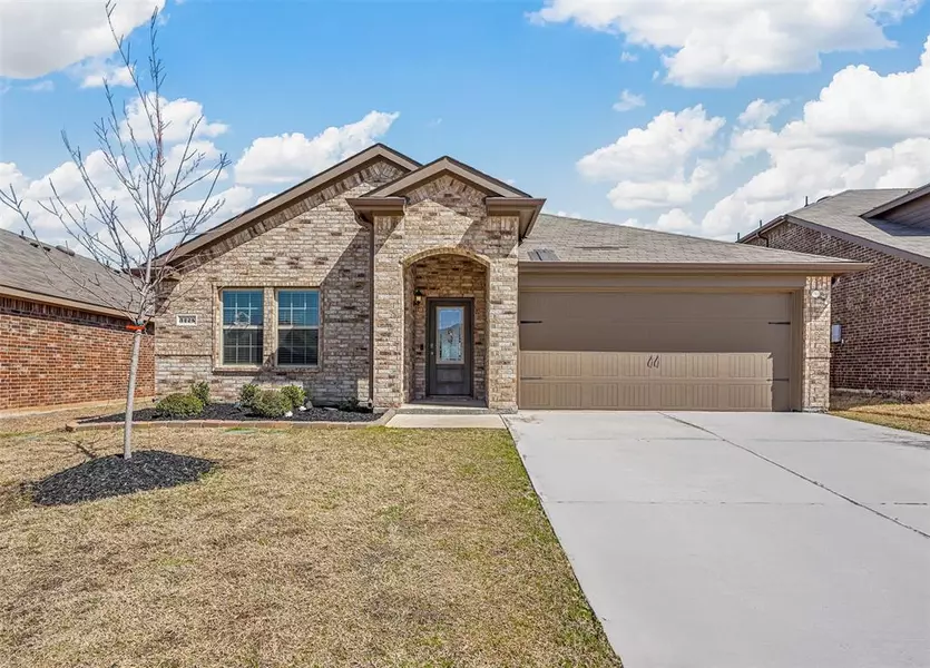 3225 Hawkins Drive, Fate, TX 75189