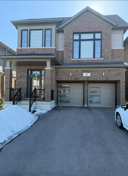 8 Fairey CRES, Hamilton, ON L0R 1W0