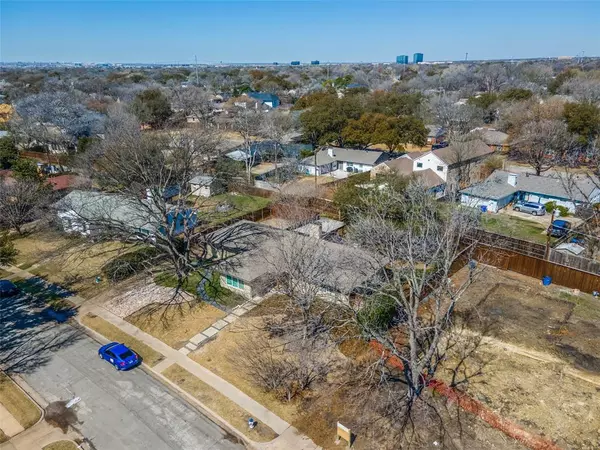 3609 Warick Drive, Dallas, TX 75229