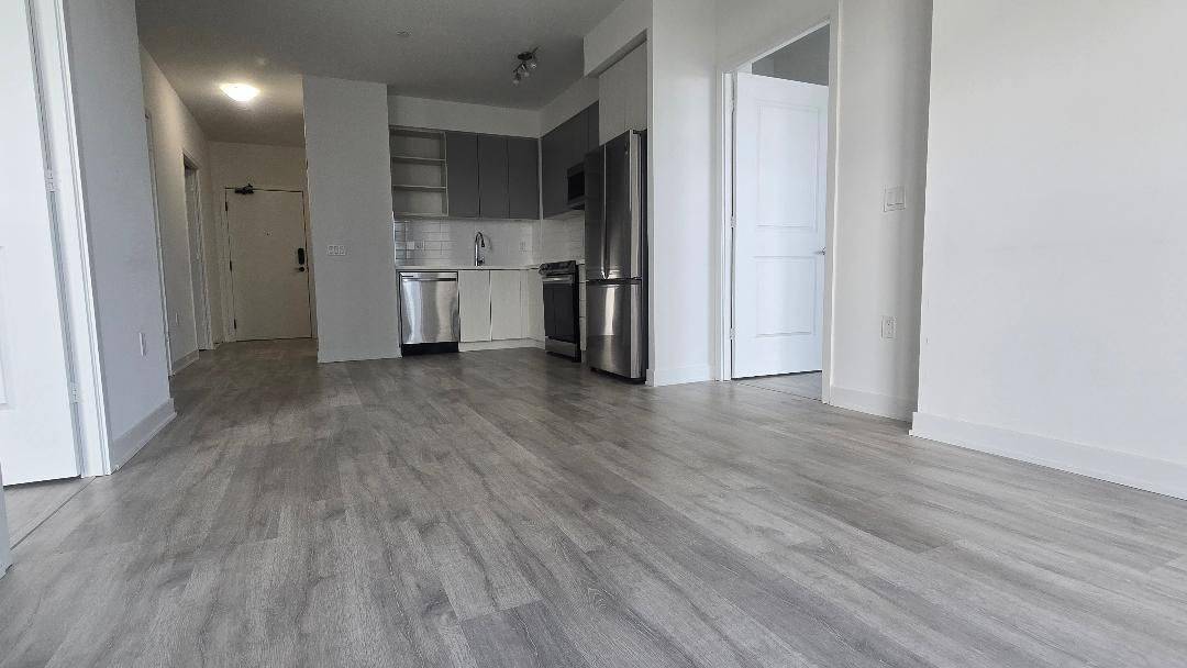 Mississauga, ON L5M 0Z8,4675 Metcalfe AVE #1105
