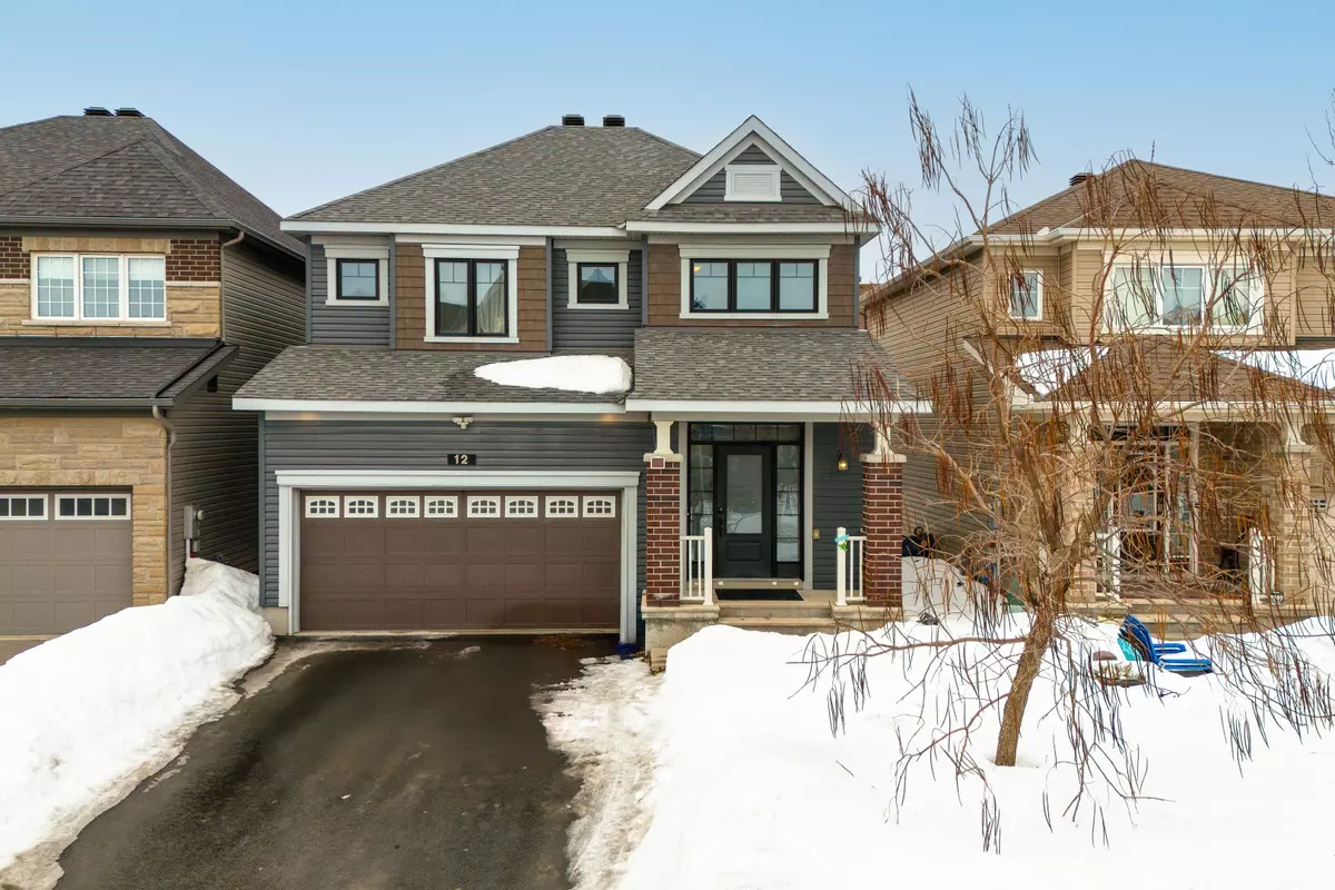 Barrhaven, ON K2C 3H2,12 Knockaderry CRES