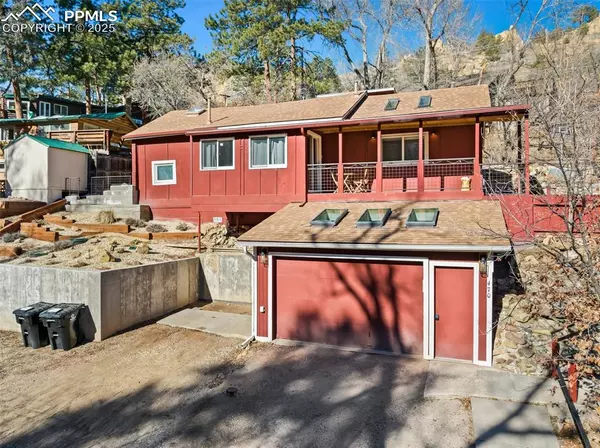 470 Bear Creek RD, Colorado Springs, CO 80906