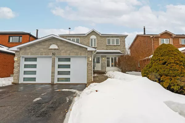 30 Willowbrook DR, Whitby, ON L1R 1S7