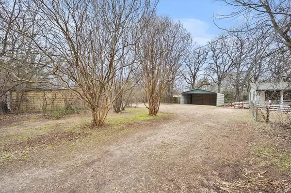 West Tawakoni, TX 75474,109 Seagrove Lane