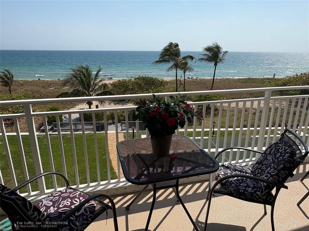 Lauderdale By The Sea, FL 33308,5200 N Ocean Blvd  #301A