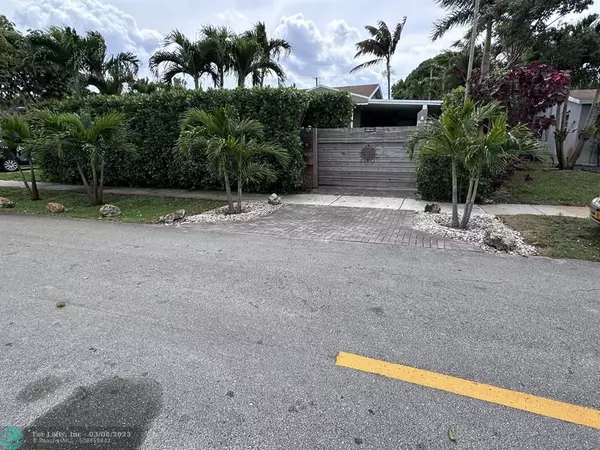 Fort Lauderdale, FL 33305,824 NE 17th Ct