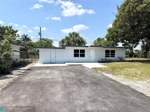 203 NW 27th Ter, Fort Lauderdale, FL 33311