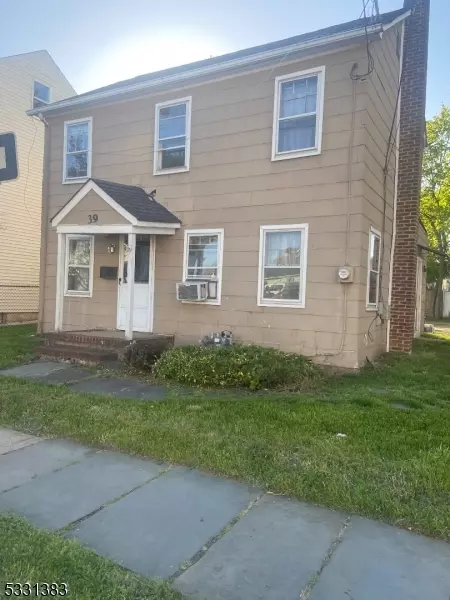 39 Chatham St, North Plainfield Boro, NJ 07060