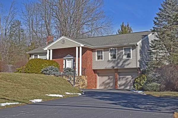 79 Mountain Ave, Mendham Boro, NJ 07945