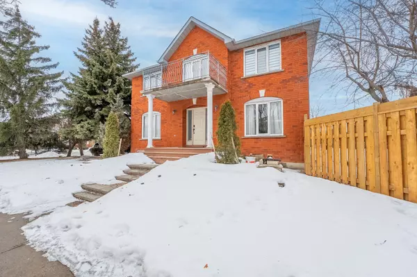 168 Chancellor DR, Vaughan, ON L4L 7N4