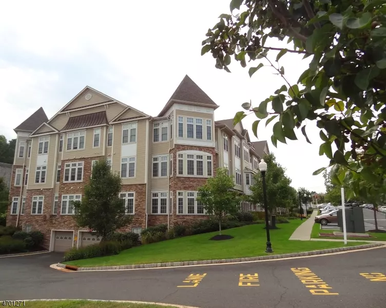 2306 Cedar Village Blvd #304, East Brunswick Twp., NJ 08816