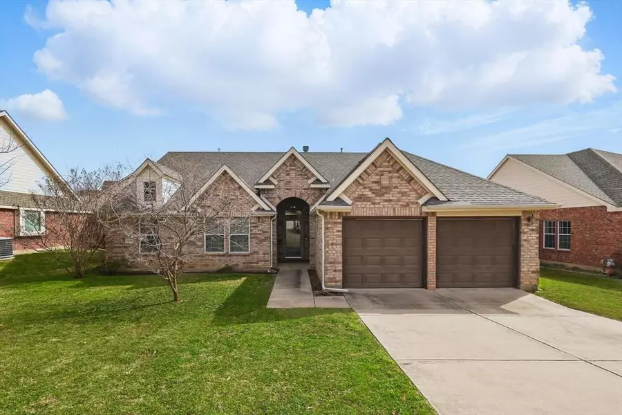 3505 Mustang Drive, Denton, TX 76210