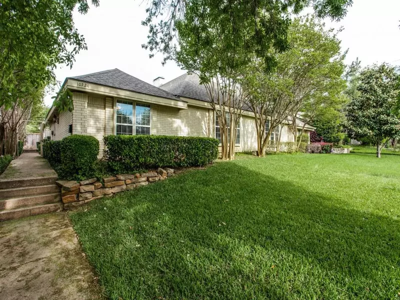 10524 Barrywood Drive, Dallas, TX 75230