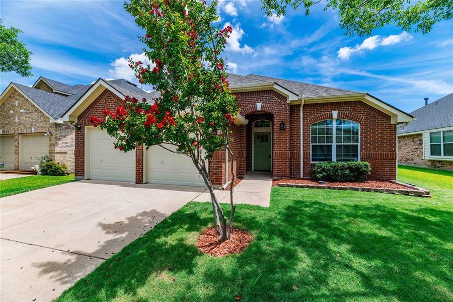 8717 Nairn Street, Rowlett, TX 75089