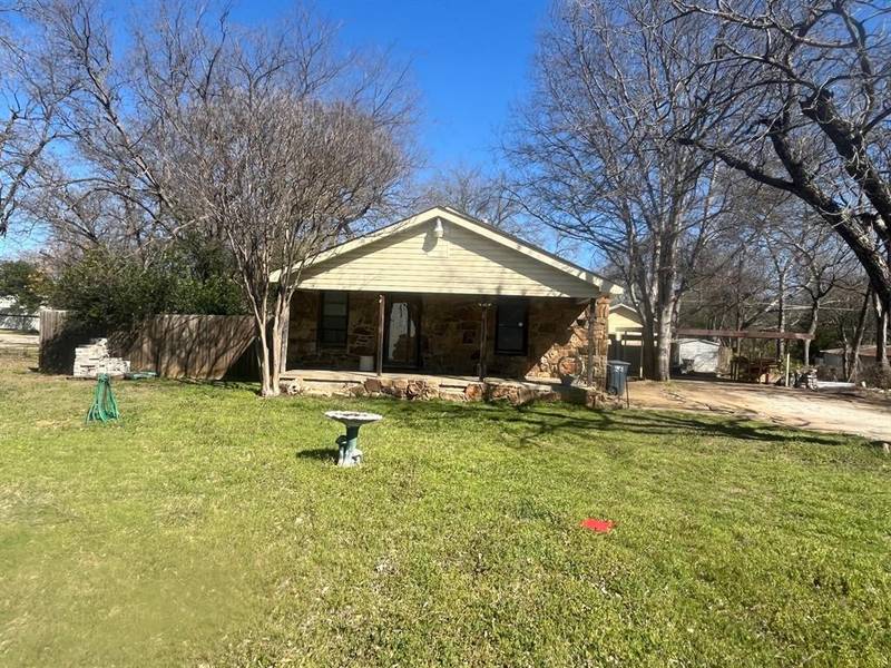 820 Stamps Avenue, Fort Worth, TX 76114