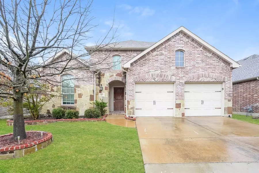 657 Cattlemans Way, Fort Worth, TX 76131