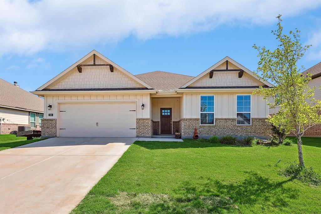 Springtown, TX 76082,808 Feather Edge Drive