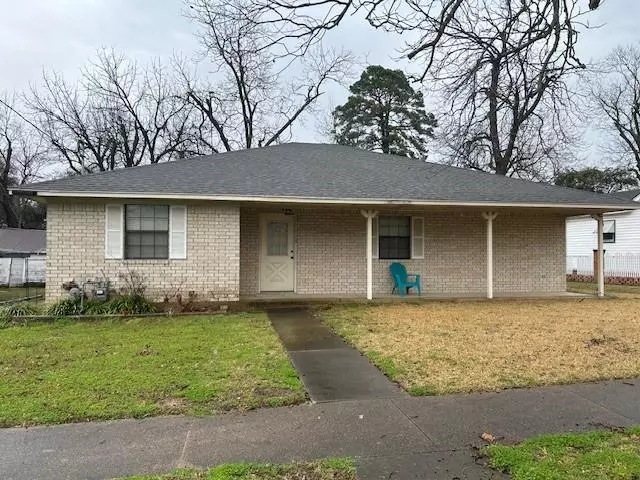 Mineola, TX 75773,308 W Blair Street