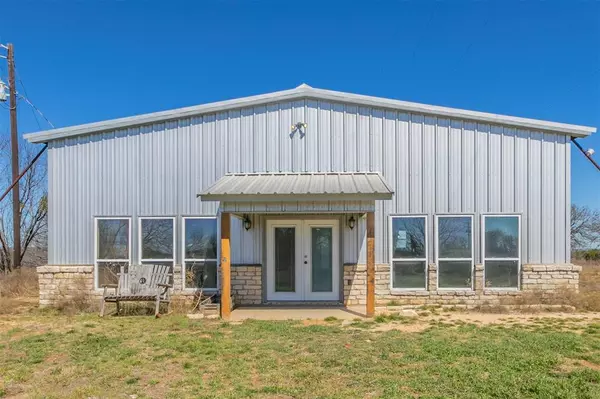 32471 N 108, Mingus, TX 76463