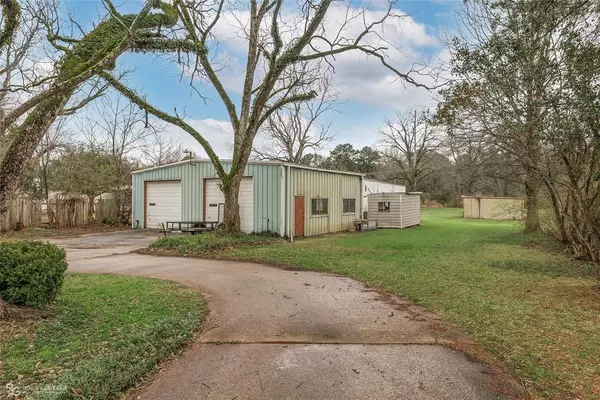 Haughton, LA 71037,731 W McKinley Avenue