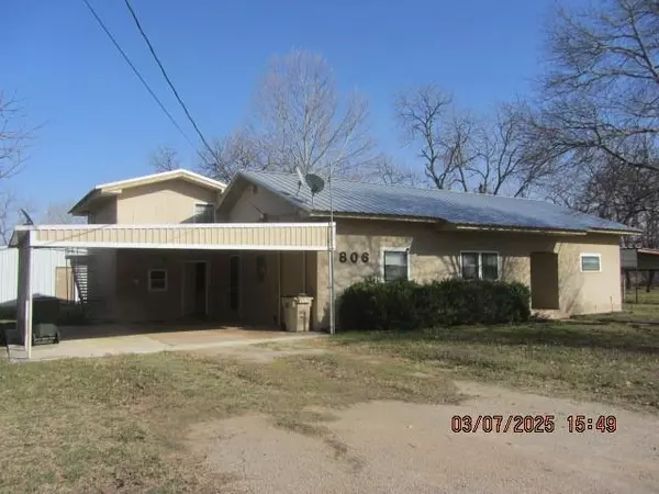 Rising Star, TX 76471,806 N Main Street