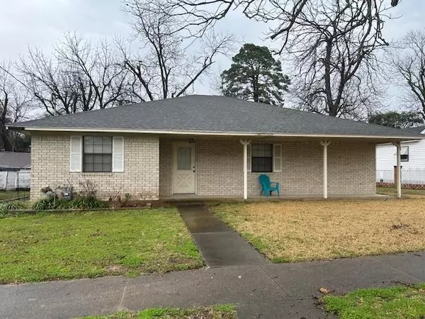 308 W Blair Street, Mineola, TX 75773